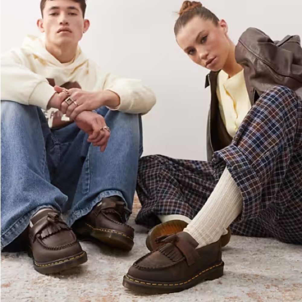 Dr. Martens Brown Leather loafer ‘Adrian’ Women 8 (FREE DUBBIN SHOE PROTECTOR*)